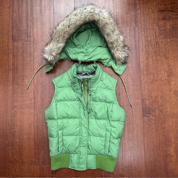Abercrombie and Fitch Green Kids Puffer Vest w/ Removable Faux Fur Hood, Size Lg - Picture 1 of 14